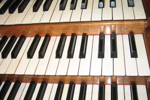 Orgelmanual (Foto: Kirchenweb Bilder)